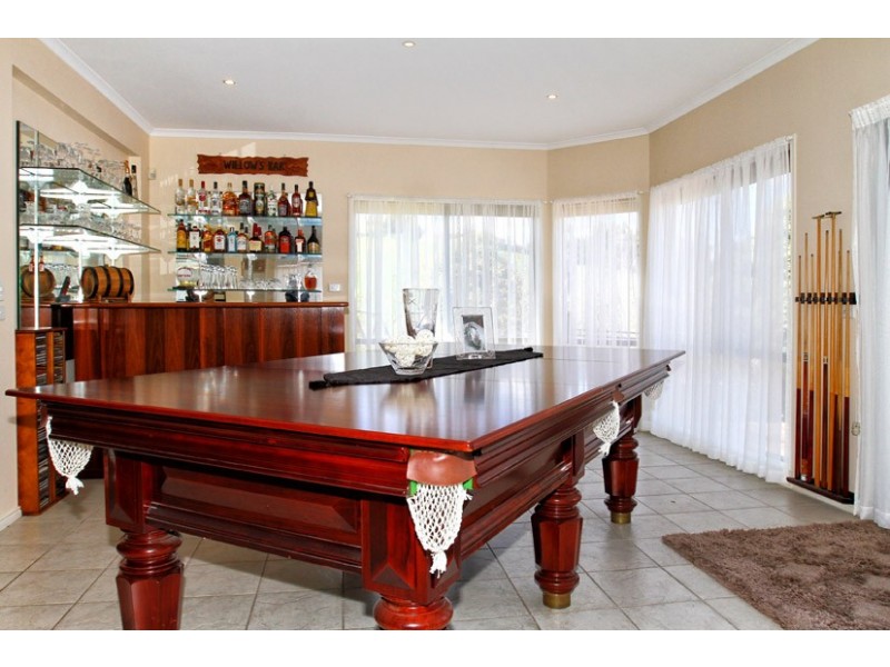 4 Glenmore Place, Greenvale VIC 3059