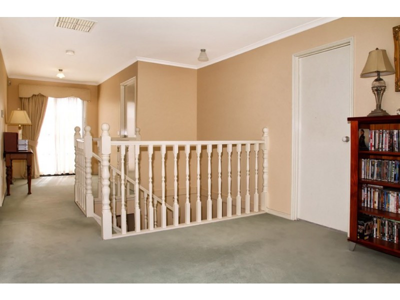 4 Glenmore Place, Greenvale VIC 3059