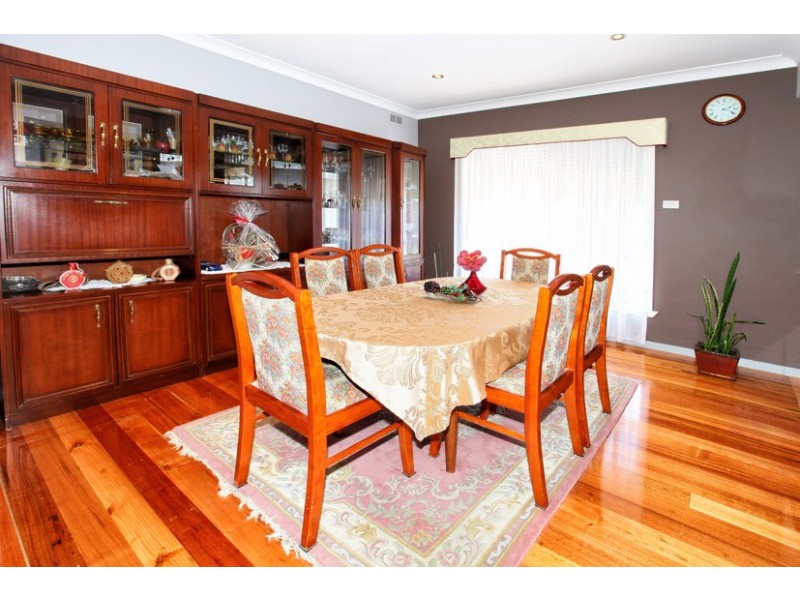 50 Bamford Avenue, Westmeadows VIC 3049