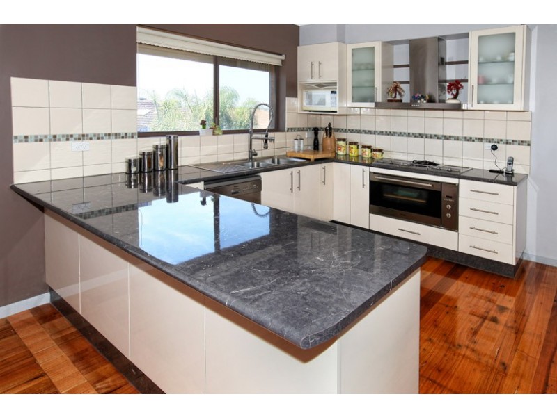 50 Bamford Avenue, Westmeadows VIC 3049