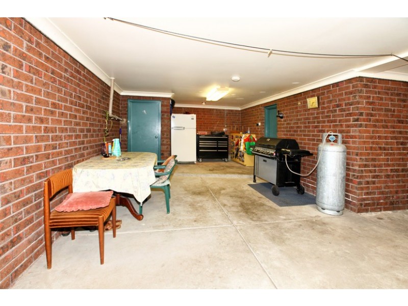 50 Bamford Avenue, Westmeadows VIC 3049