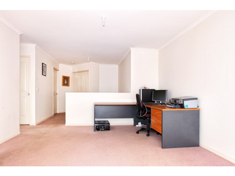 31 Piccadilly Court, Greenvale VIC 3059