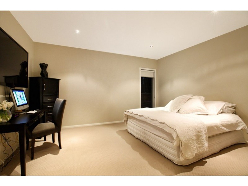 4 Hyton Close, Westmeadows VIC 3049