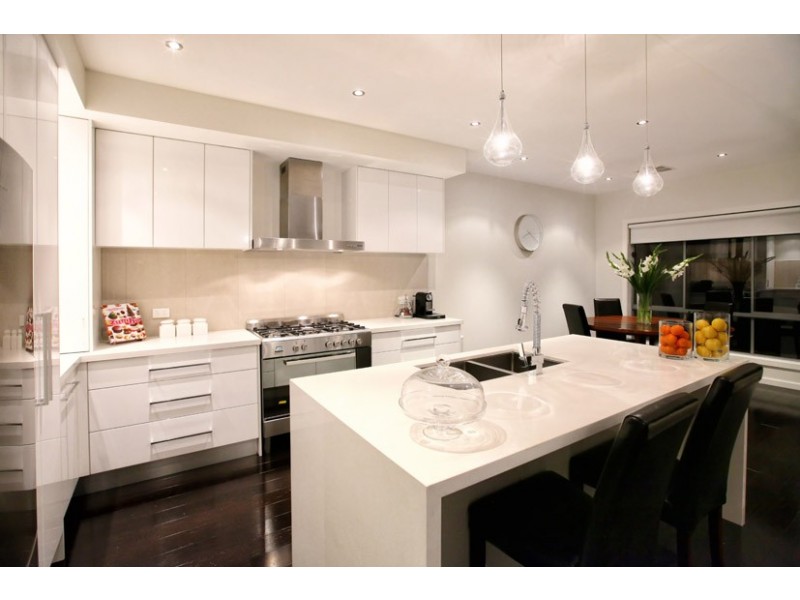 4 Hyton Close, Westmeadows VIC 3049