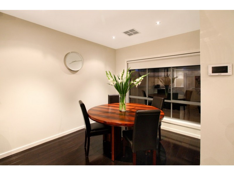 4 Hyton Close, Westmeadows VIC 3049
