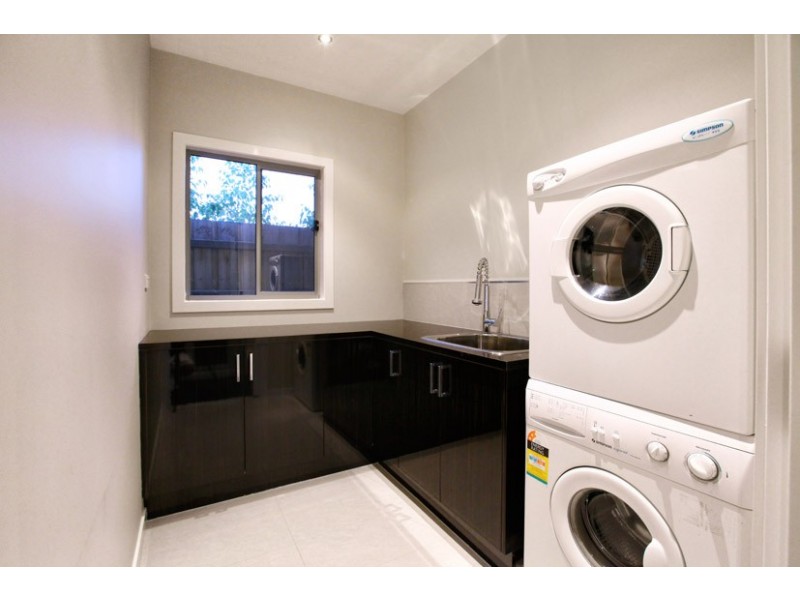 4 Hyton Close, Westmeadows VIC 3049