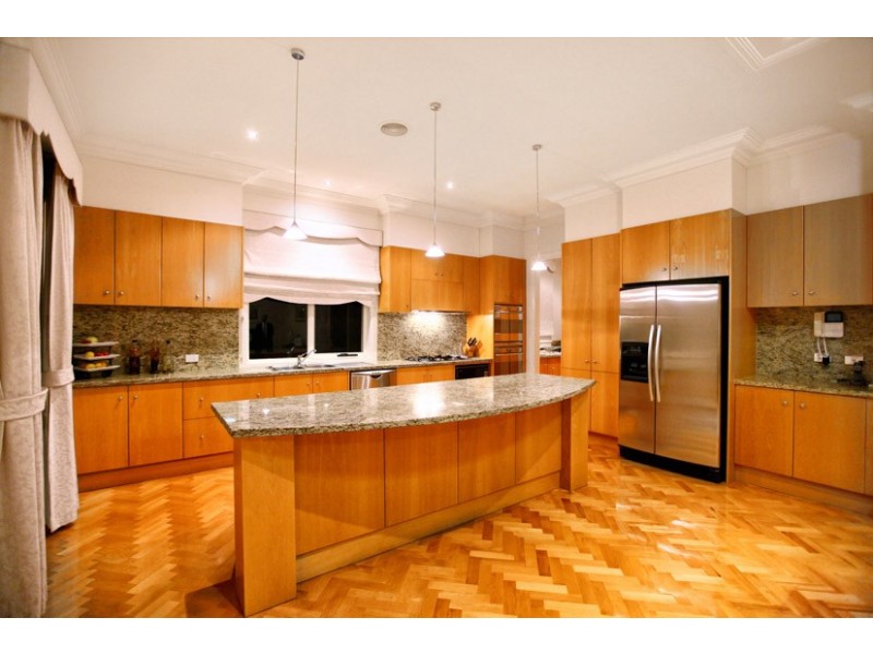 9 Linlithgow Way, Greenvale VIC 3059