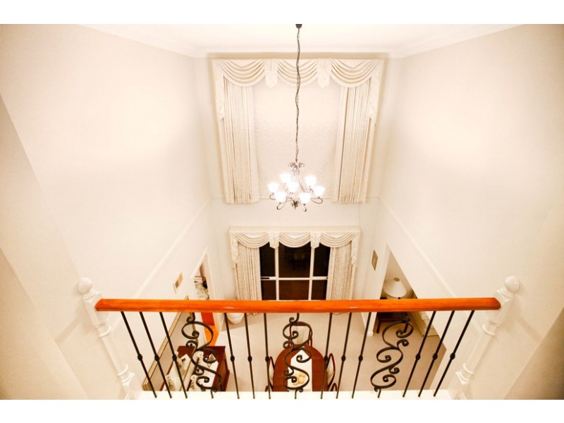 9 Linlithgow Way, Greenvale VIC 3059