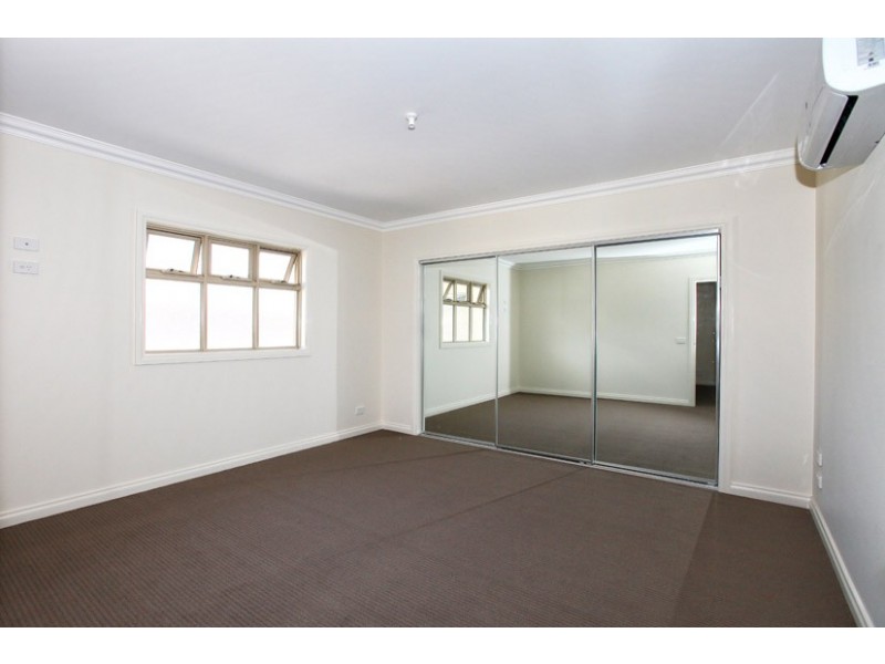 1, 3 and 4/199 Greenvale Drive, Greenvale VIC 3059