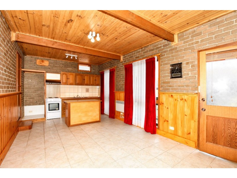 24 Campbell Street, Westmeadows VIC 3049