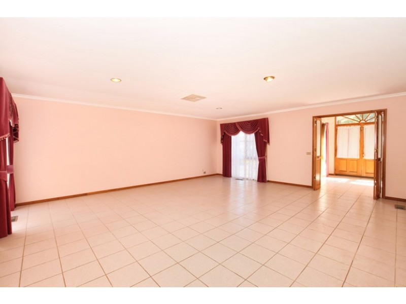 1/158 Greenvale Drive, Greenvale VIC 3059