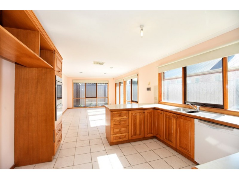 1/158 Greenvale Drive, Greenvale VIC 3059