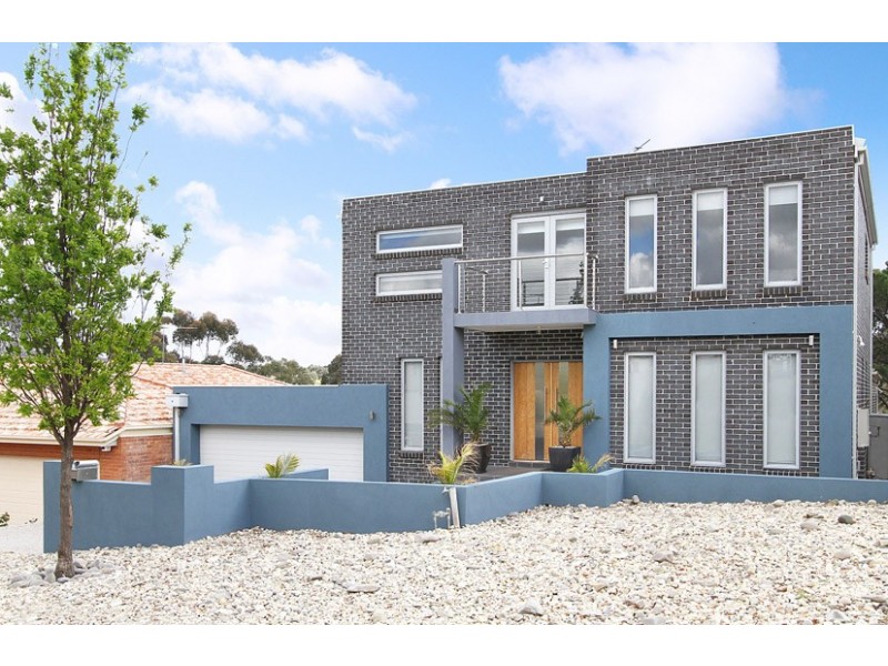 69 Clare Boulevard, Greenvale VIC 3059