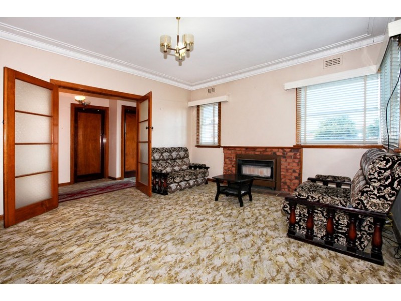 79 Chapman Avenue, Glenroy VIC 3046