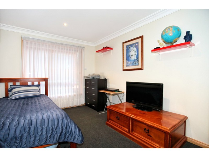 5 Eildon Court, Meadow Heights VIC 3048