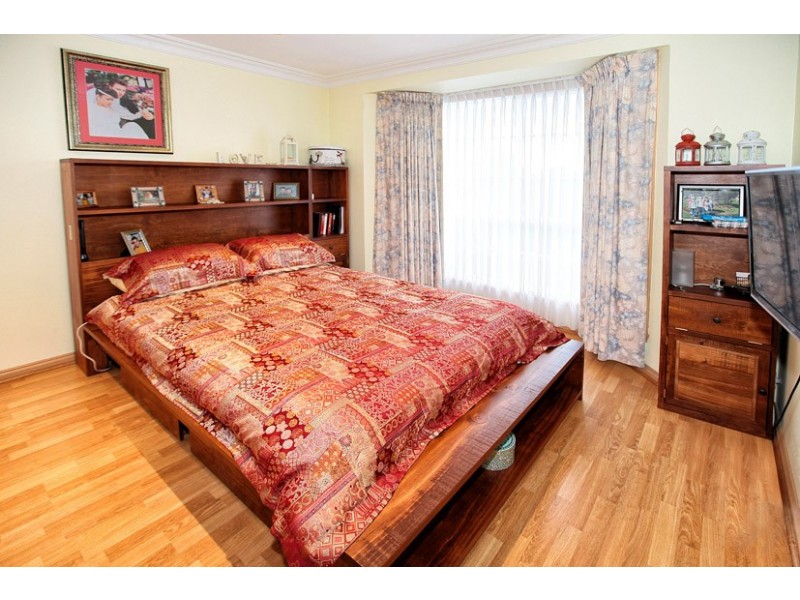 5 Eildon Court, Meadow Heights VIC 3048