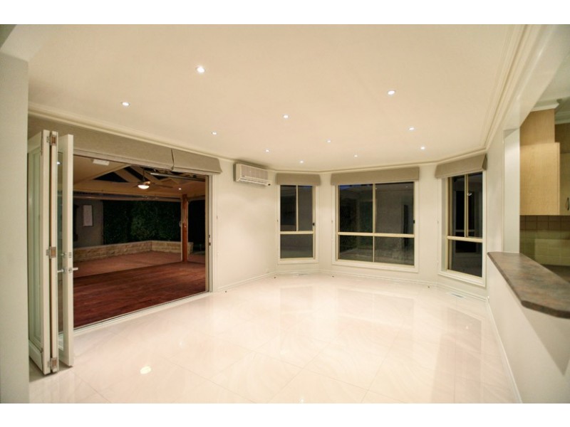 20 Dorset Drive, Greenvale VIC 3059