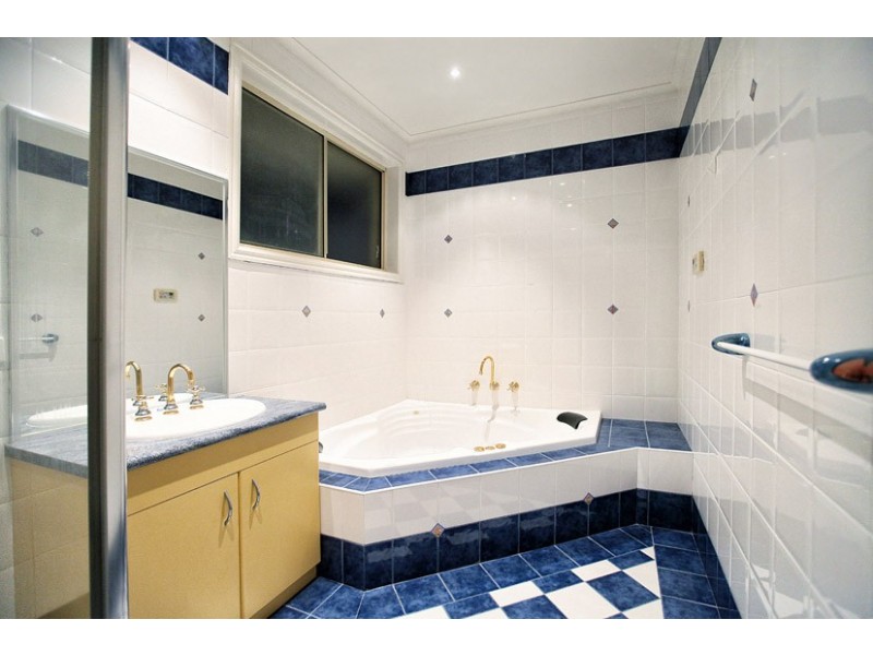 20 Dorset Drive, Greenvale VIC 3059