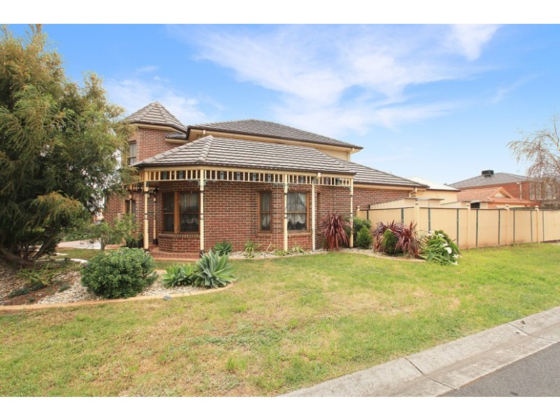 7 McGuire Court, Greenvale VIC 3059