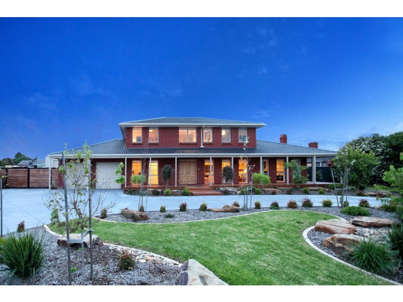 25 Glencairn Drive, Greenvale VIC 3059