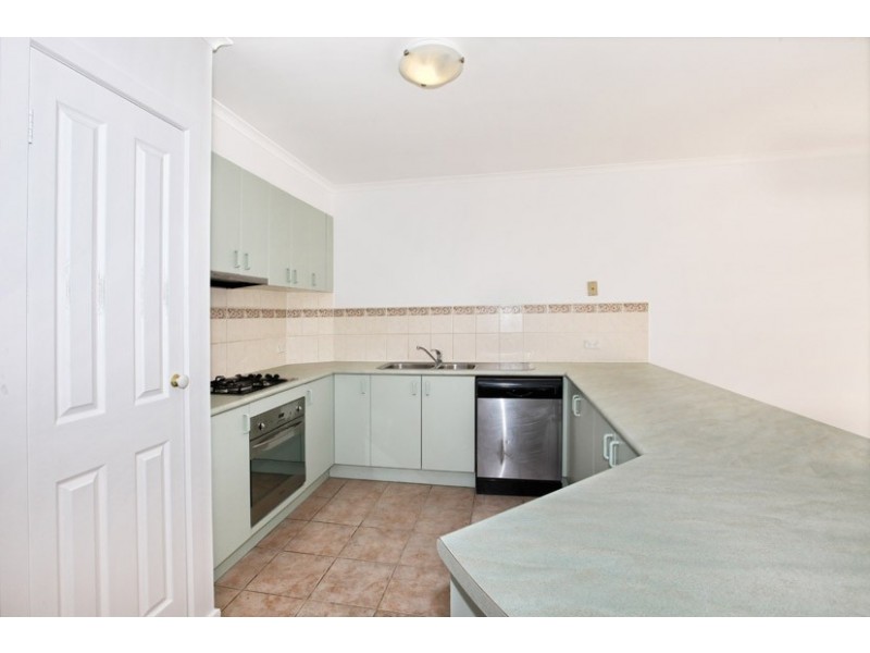 4 Corona Place, Roxburgh Park VIC 3064