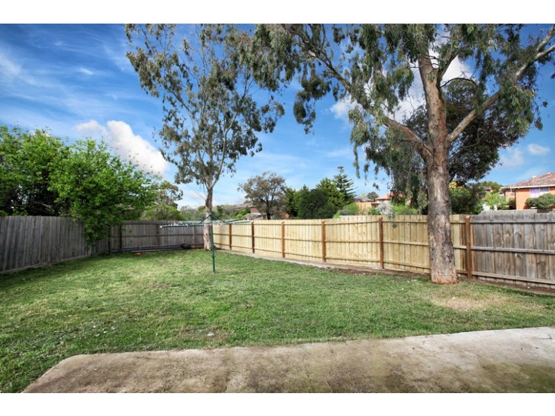 13 Churchill Avenue, Tullamarine VIC 3043