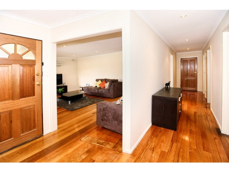 1 Pershore Court, Westmeadows VIC 3049