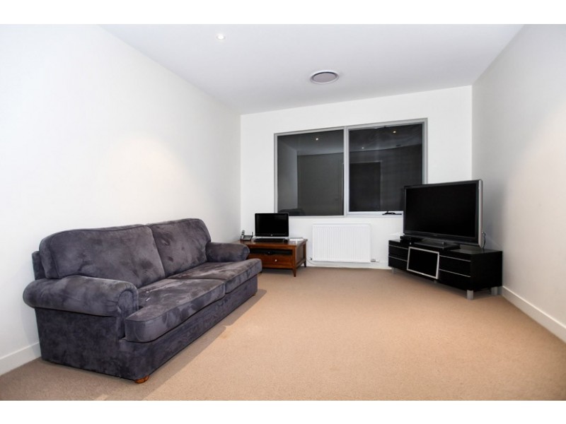 38 Trumpington Terrace, Attwood VIC 3049