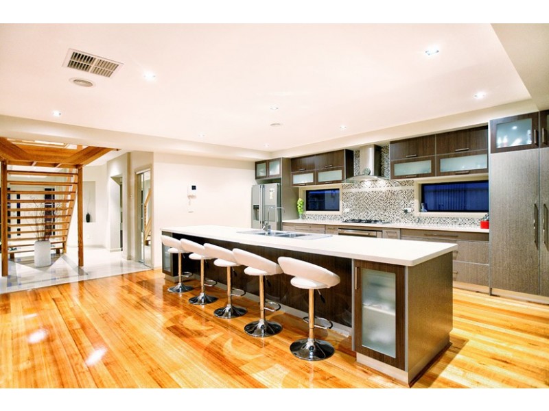 4 Inverie Court, Greenvale VIC 3059