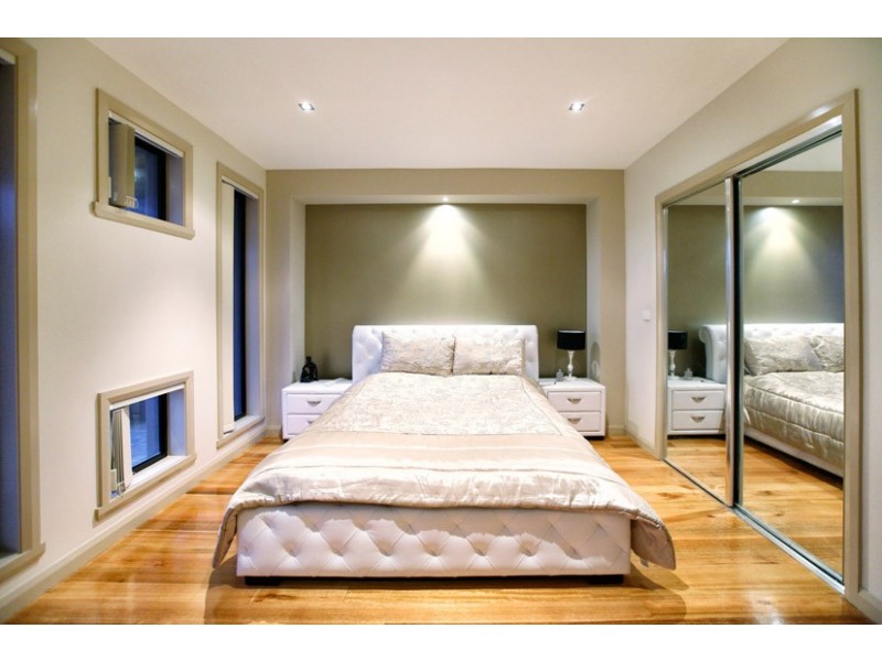 4 Inverie Court, Greenvale VIC 3059