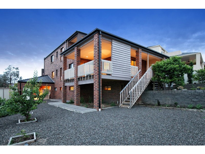 4 Inverie Court, Greenvale VIC 3059