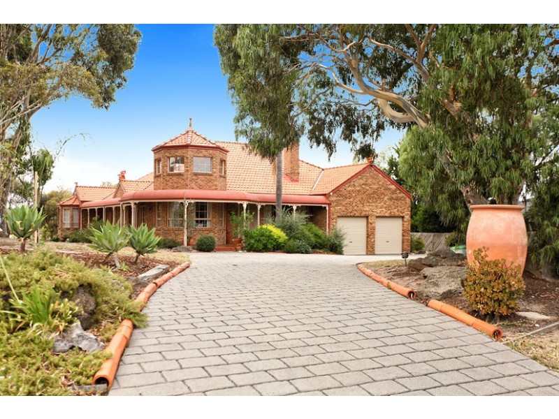 1 Greenock Court, Greenvale VIC 3059