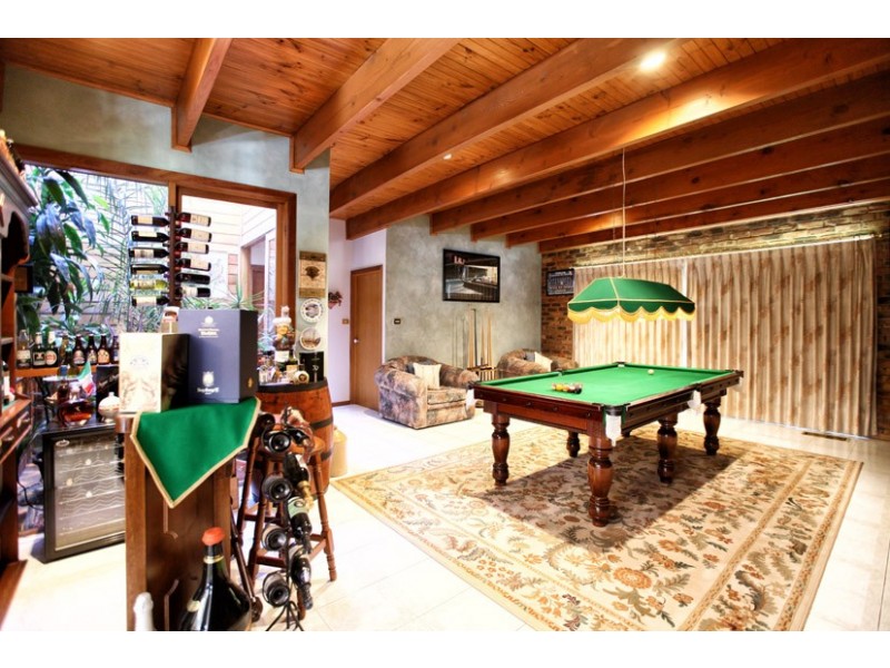 1 Greenock Court, Greenvale VIC 3059