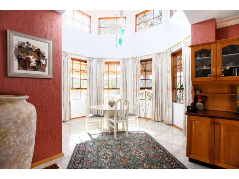 1 Greenock Court, Greenvale VIC 3059