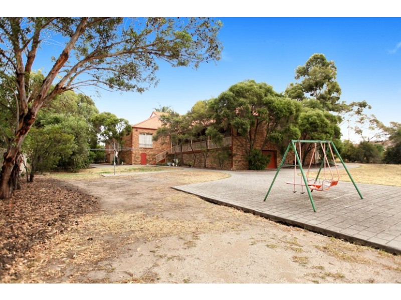 1 Greenock Court, Greenvale VIC 3059