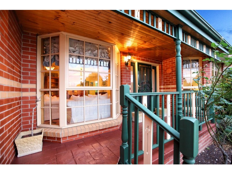 34 Hartley Crescent, Greenvale VIC 3059