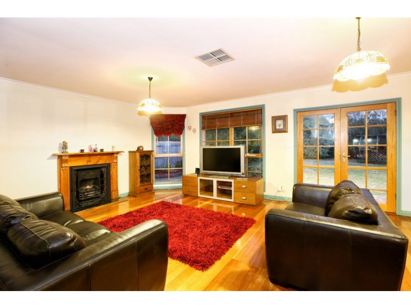 34 Hartley Crescent, Greenvale VIC 3059