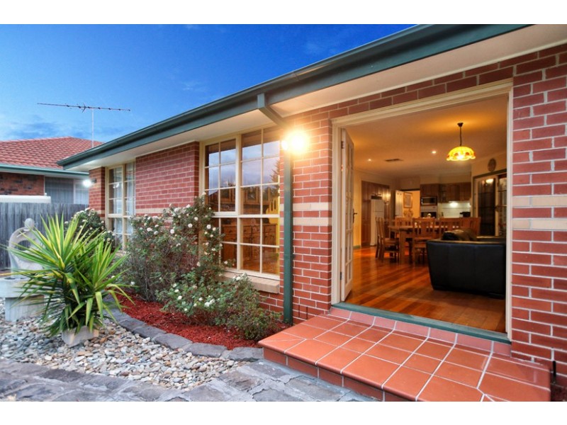 34 Hartley Crescent, Greenvale VIC 3059