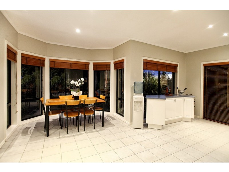 13 Chandos Place, Attwood VIC 3049