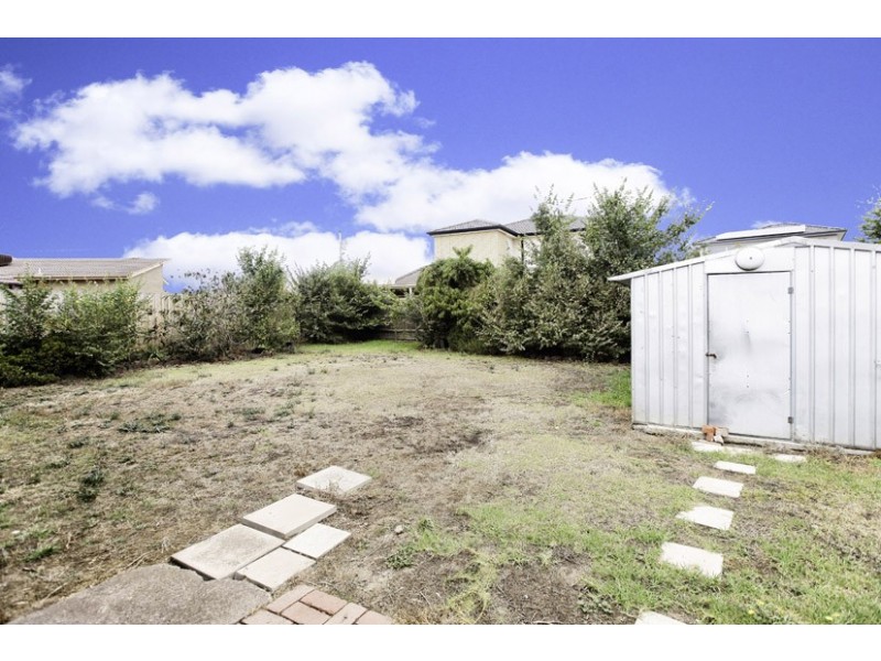 36 Samara Grove, Gladstone Park VIC 3043