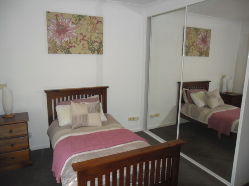 20/16 South Circular Road, Gladstone Park VIC 3043