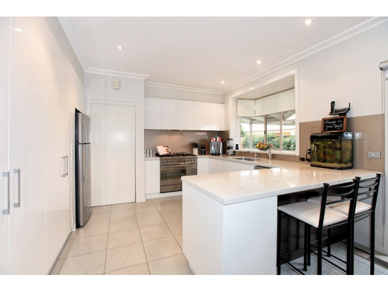 22 Hartley Crescent, Greenvale VIC 3059