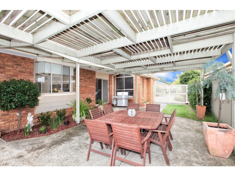 22 Hartley Crescent, Greenvale VIC 3059
