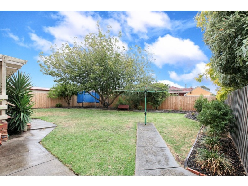 22 Hartley Crescent, Greenvale VIC 3059