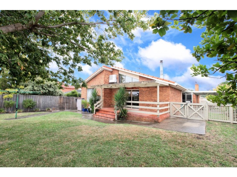 22 Hartley Crescent, Greenvale VIC 3059
