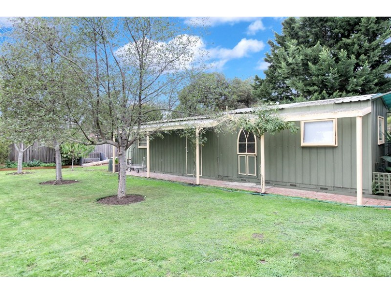 1 Motherwell Avenue, Greenvale VIC 3059