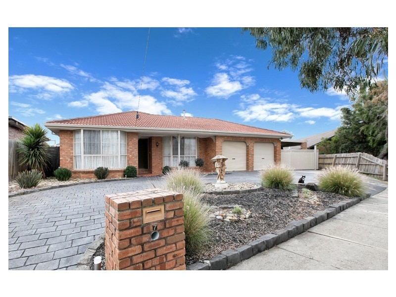 7 Ayr Close, Greenvale VIC 3059