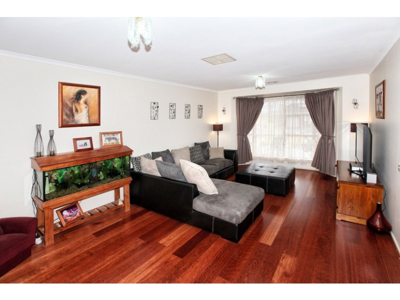 7 Ayr Close, Greenvale VIC 3059