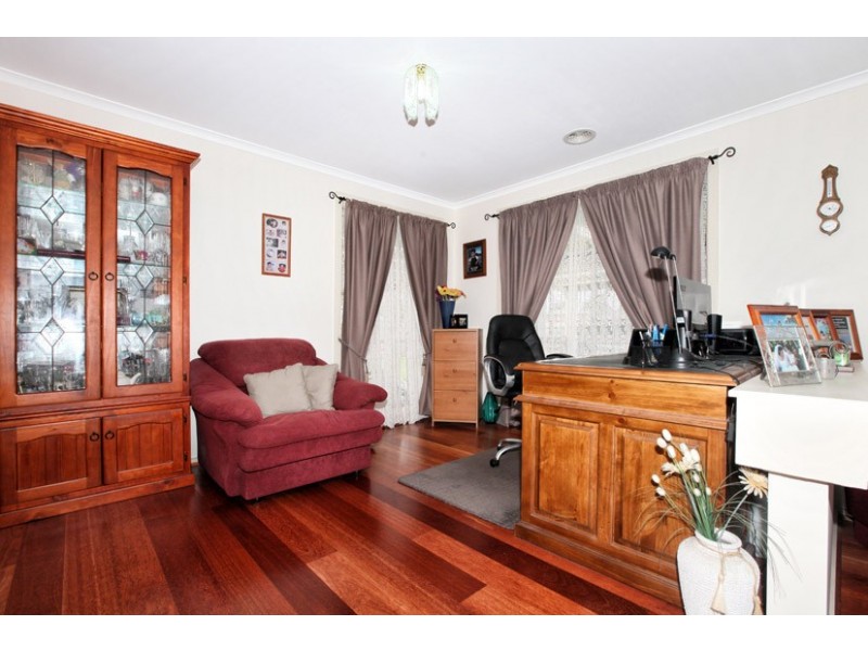7 Ayr Close, Greenvale VIC 3059
