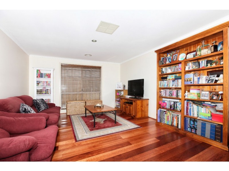 7 Ayr Close, Greenvale VIC 3059